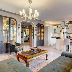 Apartment Donaticoeur, Budapest