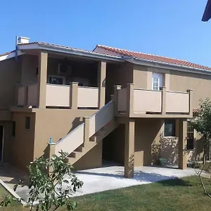 https://jednosobni-apartman-anicic-coric.primorje-gorskikotar.com